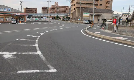 岡山市南区地内道路改良工事